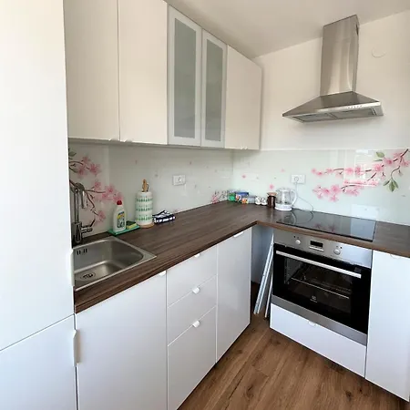 Trendy Candy Apartment *